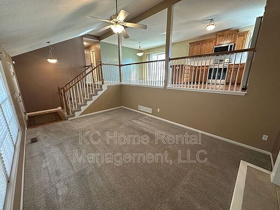 4th image of 8739 N Paris Ave