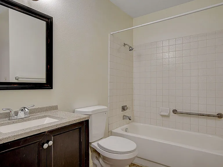 401-N-Lamb-Blvd-Apt-H_34_04282026