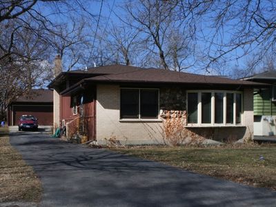 236 N Hager Ave, Barrington, IL, 60010