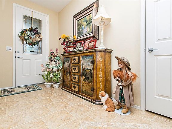 3rd image of 2095 Oliver Springs St
