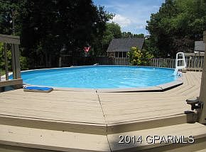 3rd image of 1618 Perkins Ln