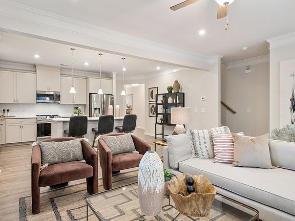 5th image of 165 Townsend Cir Lot 37