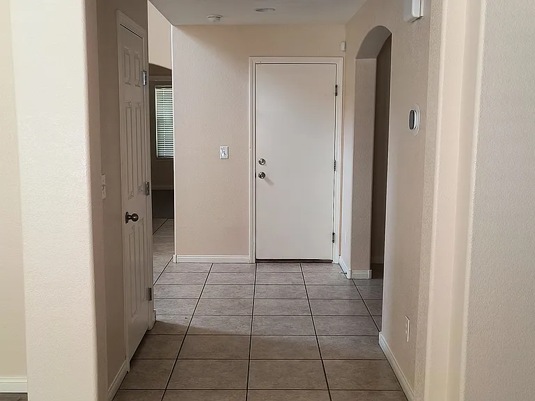 9006 Sosa Creek Ave — Photo 3