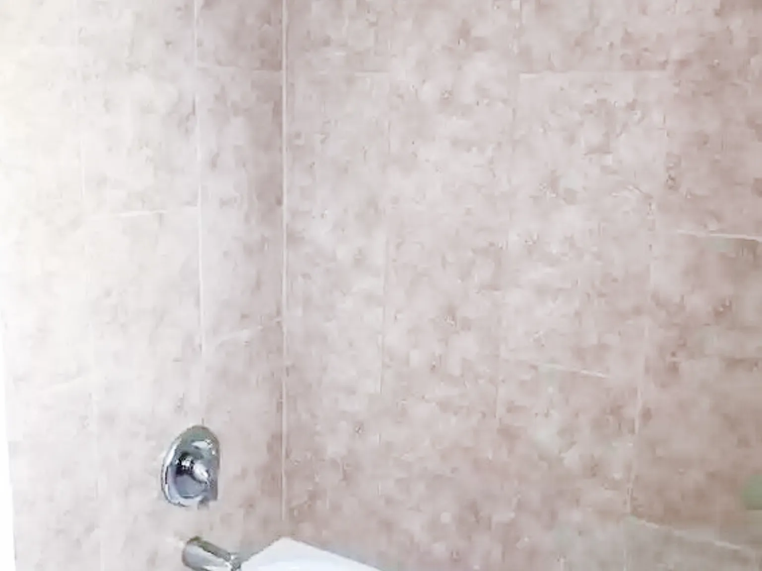 2 bed, 1.0 bath, $1,950 — Photo 2