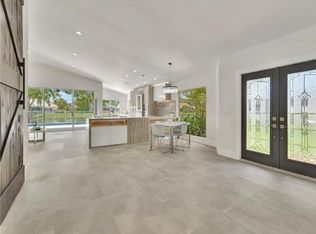 10184 Sunset Bend Dr, Boca Raton, FL 33428