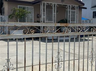 860 & 862 W 73rd St, Los Angeles, CA 90044