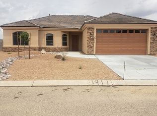 3911 E McVicar Ave, Kingman, AZ 86409