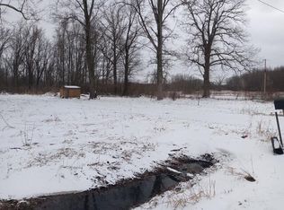 39961 47th Ave, Paw Paw, MI 49079