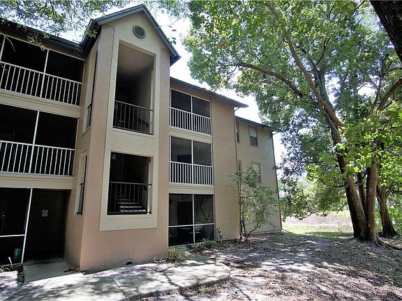 3rd image of 958 Salt Pond Pl Unit 203