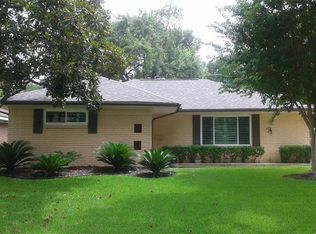 5007 Briarbend Dr, Houston, TX 77035