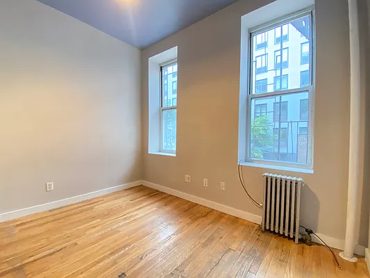 Rented by REAL New York | media 8