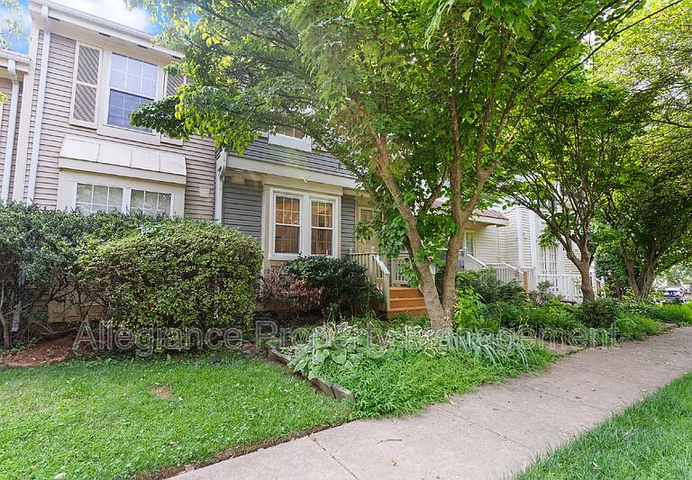 6630 Medinah Ln — Photo 4