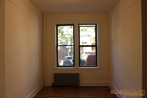 Rented by aptsandlofts.com | media 17