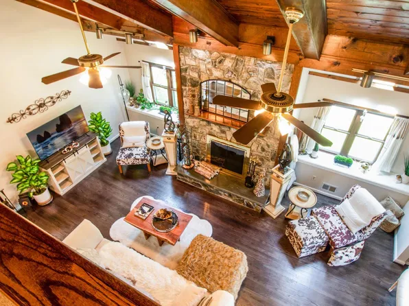 11500 Golden Post Ln, Gaithersburg, MD 20878