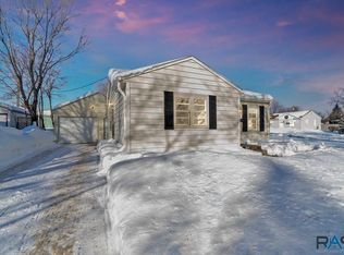 311 N Leaders Ave, Sioux Falls, SD 57103