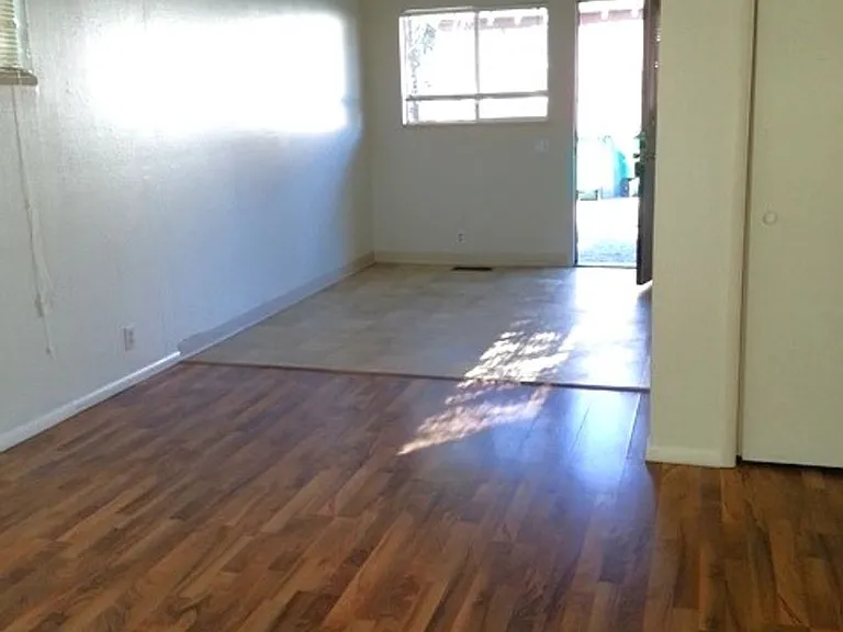 71 Vine St — Photo 4