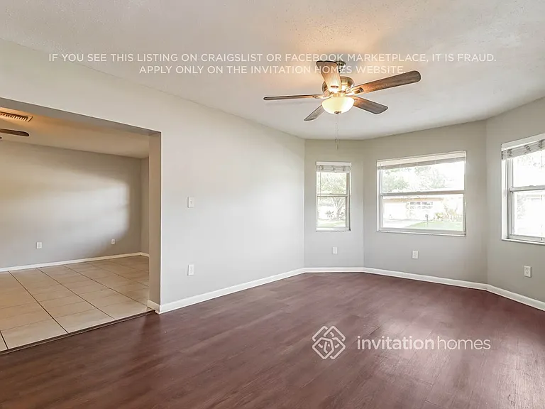 7800 55th Way N — Photo 5