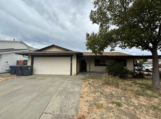 2404 Cabrillo Dr, Fairfield, CA 94533
