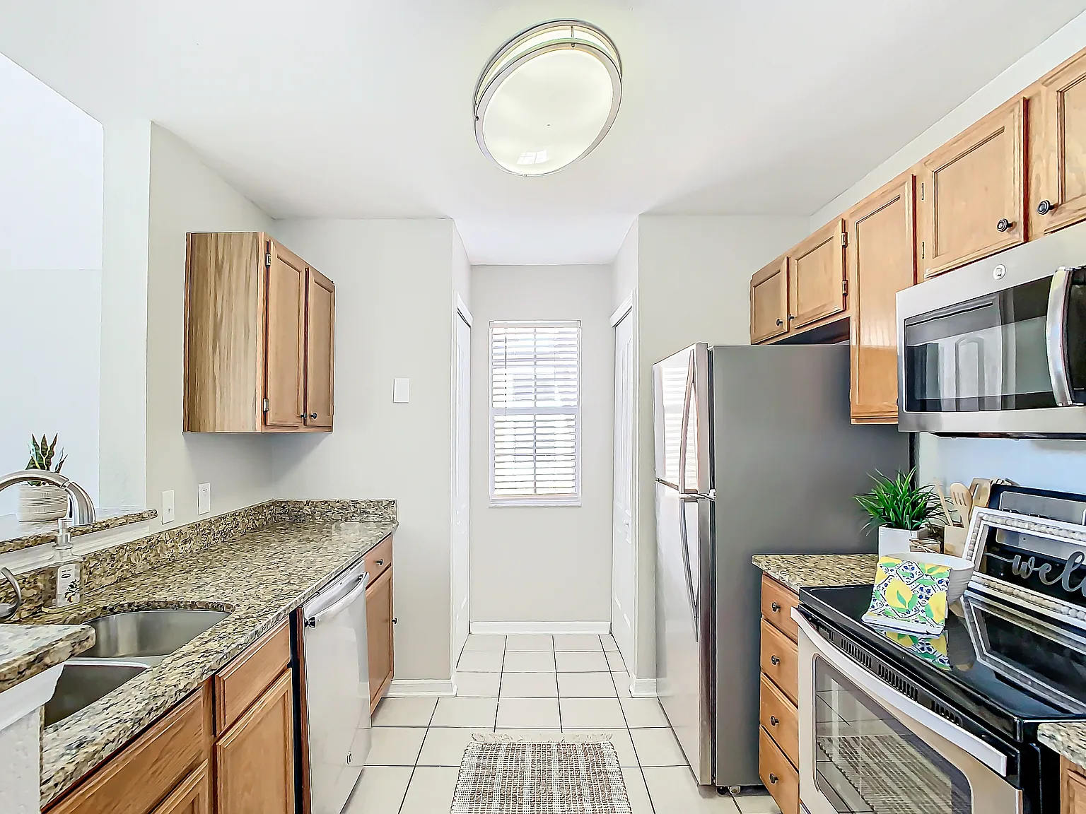 3 bed, 1138 sqft, $1,795 — Photo 4