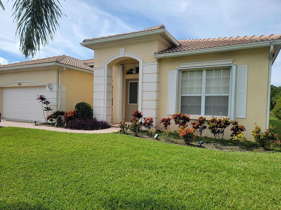1st image of 633 SW Long Key Court
