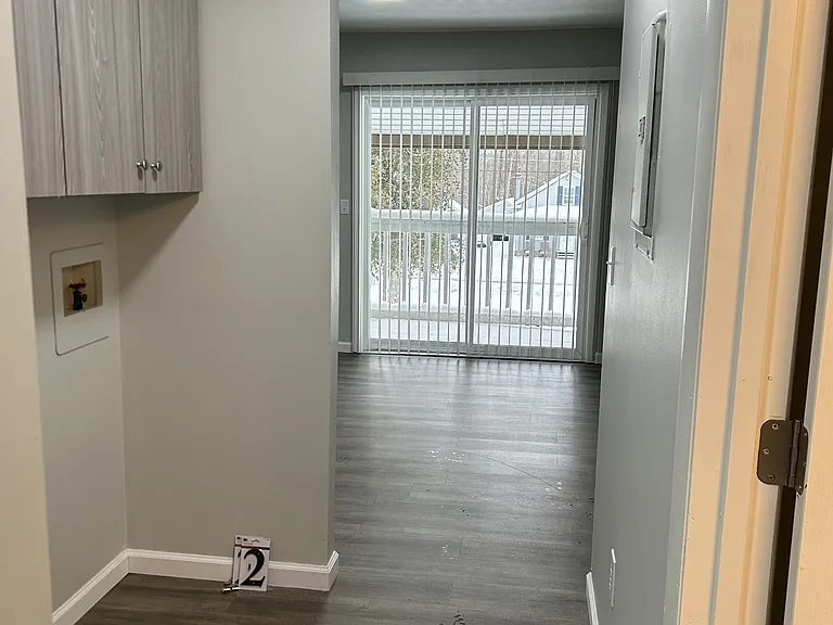 427 N Lake St #6 — Photo 19