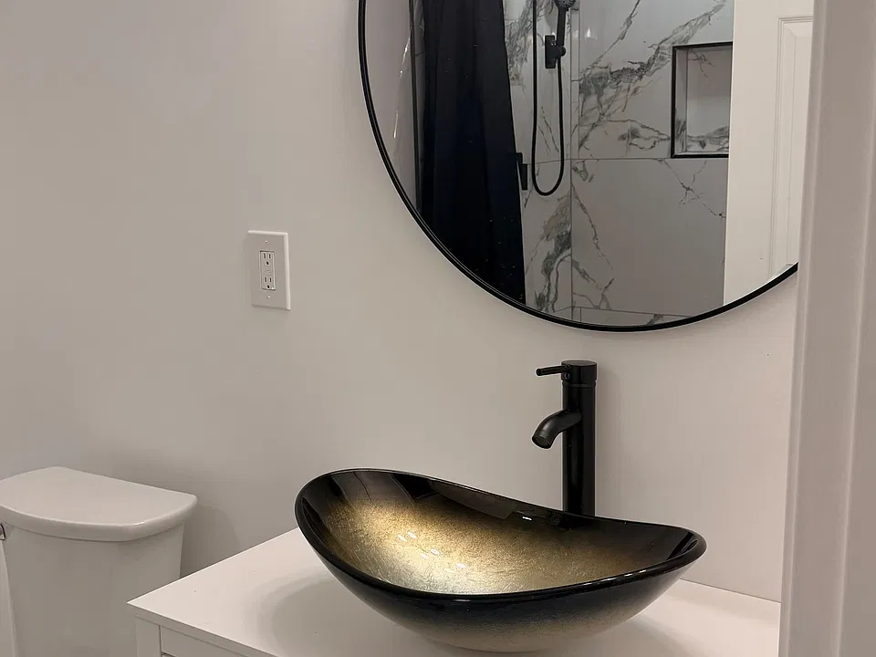 10001 Gold Coast Ct