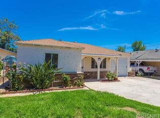 14166 La Rue St, San Fernando, CA 91340