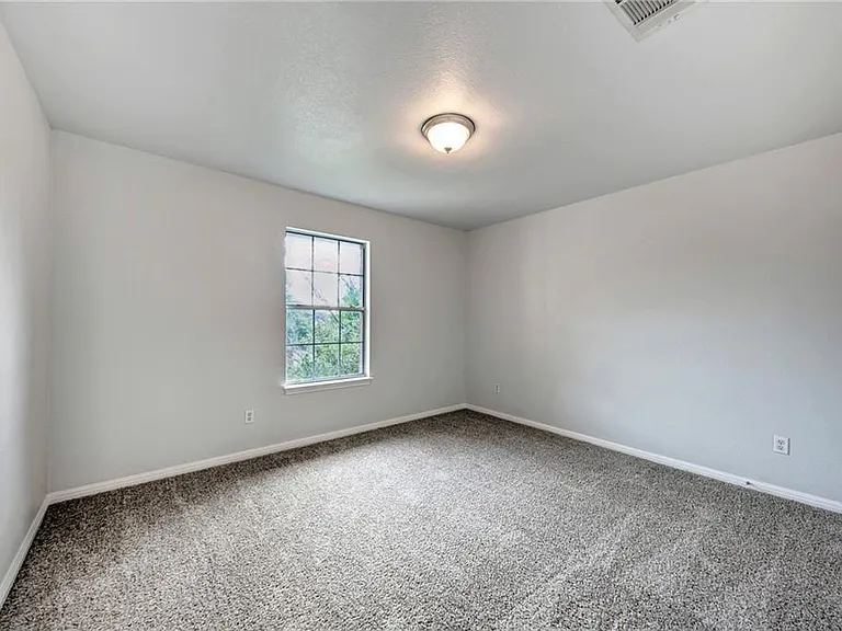 604 Spanish Oak Ter — Photo 30