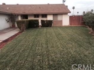10045 Yellow Brick Rd, Riverside, CA 92503