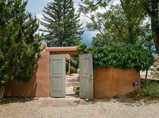 151 E Lupita Rd, Santa Fe, NM 87505