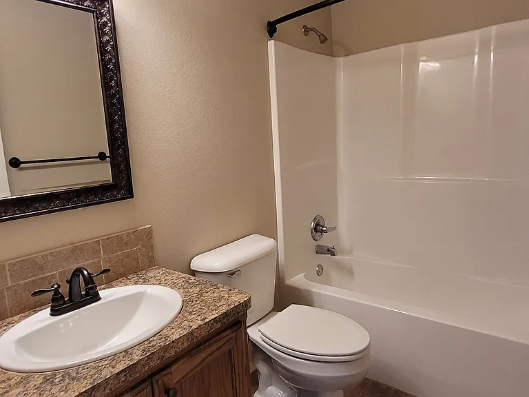 2326 Amy Ln — Photo 12