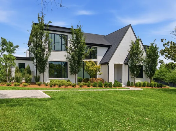 818 Brentview Dr, Nashville, TN 37220