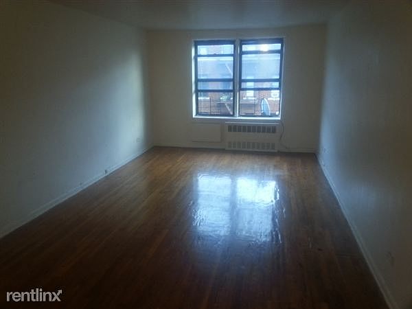 11 Crooke Ave (5F) A