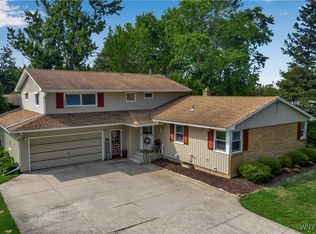 2522 Stony Point Rd, Grand island, NY 14072