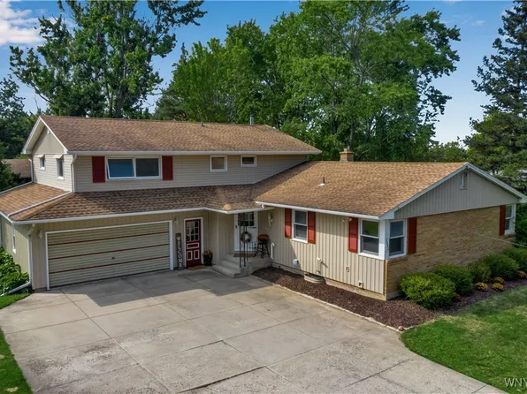 2522 Stony Point Rd, Grand Island, NY 14072