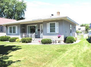 2137 Johnson St, La Crosse, WI 54601