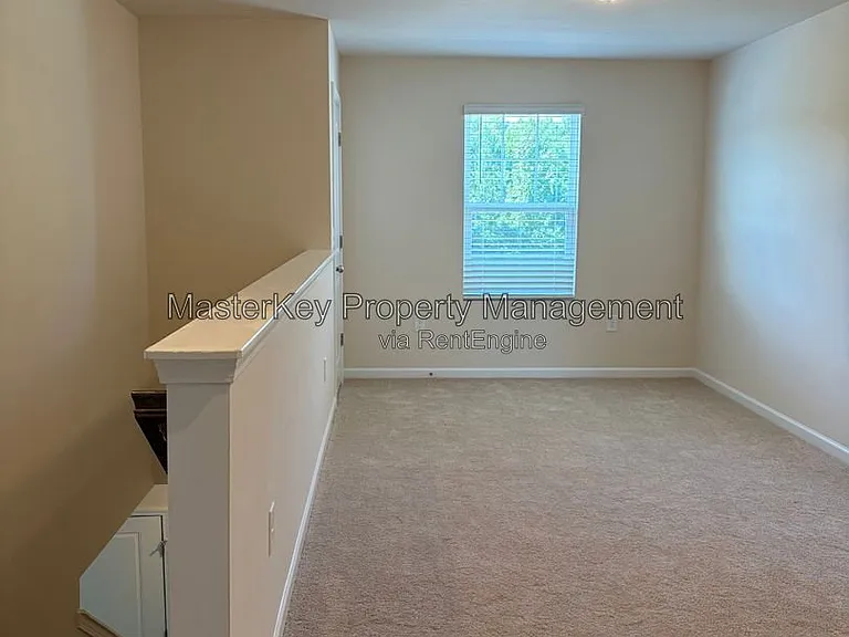 3537 Polygon Pl — Photo 9
