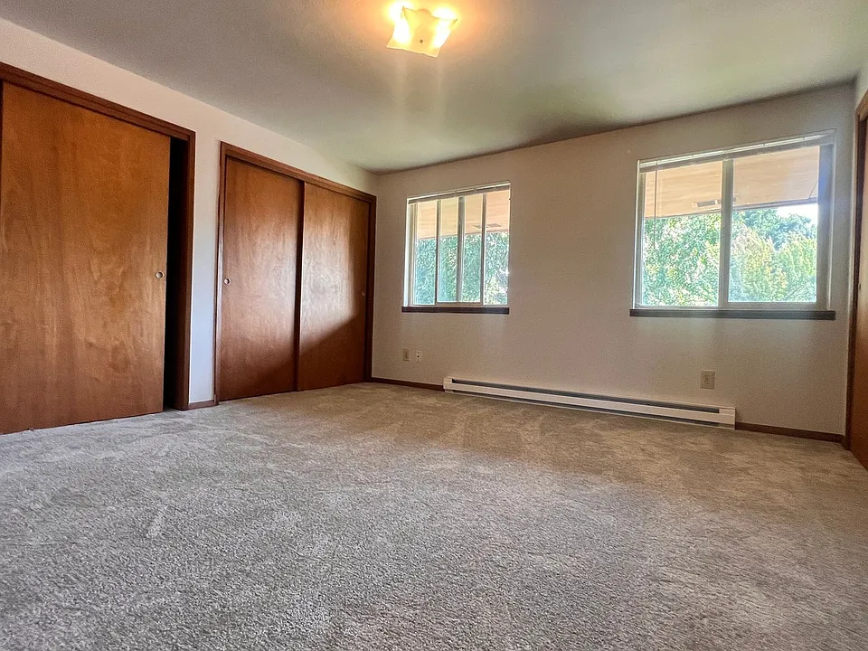 Lake St. 4-Plex