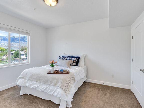 4th image of 983 W 1055th St N APT 812