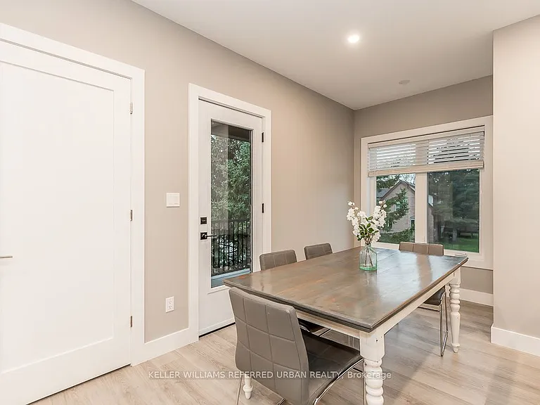 23 Delta Cres — Photo 13