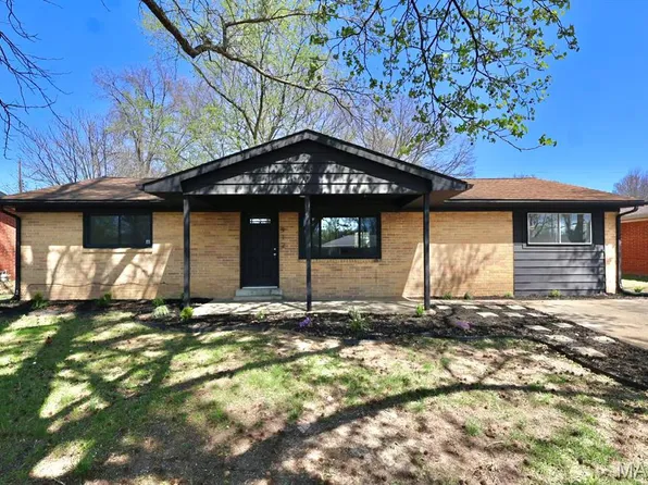 912 Peony Dr, Belleville, IL 62220