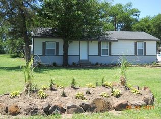 101 N Main St, Sadler, TX 76264