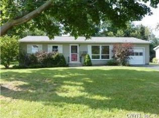 26 Gulfline Rd, Liverpool, NY 13090