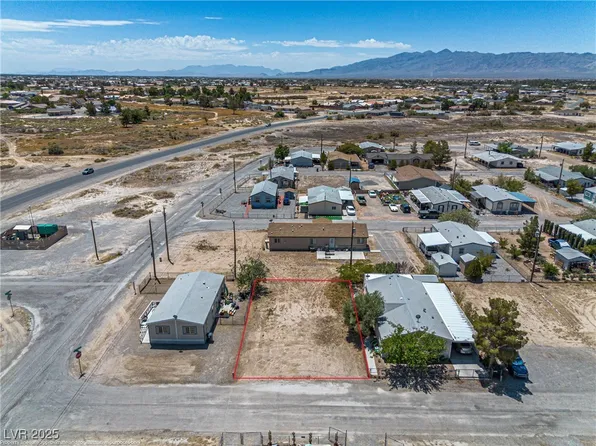 31 Queenstar St, Pahrump, NV 89048