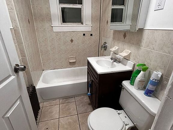 3rd image of 66-68 Herriot St #1