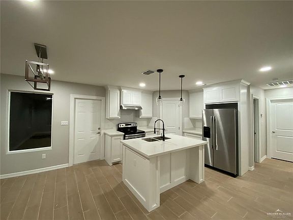 2nd image of 316 Casiano St #D