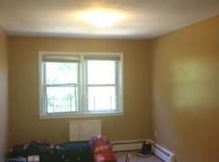 2618 9th St APT 3B, Astoria, NY 11102