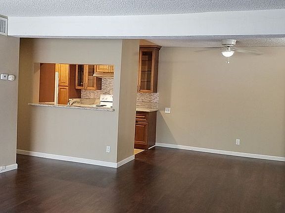 3rd image of 5460 White Oak Ave Unit C221