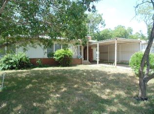 713 W 5th St, Coleman, TX 76834