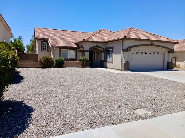 1050 Falcon Ct, San Jacinto, CA 92583